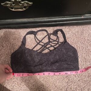 Lululemon Women's Black Strappy Sports Bra